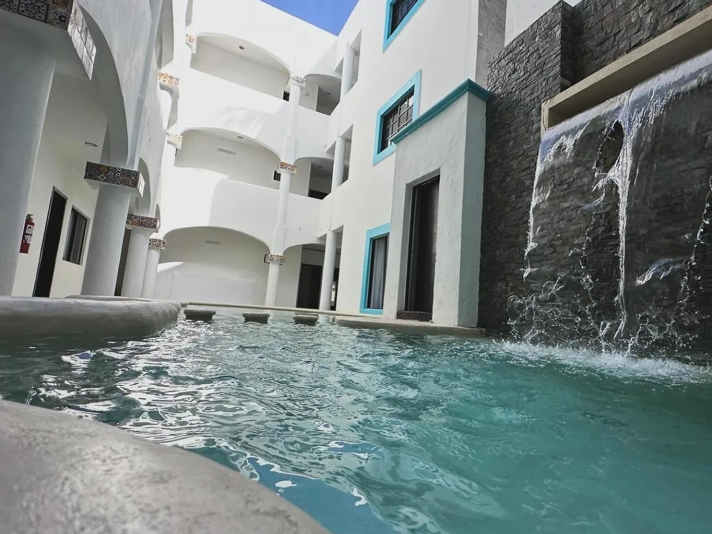 Hotel Plaza Nardos Playa del Carmen México